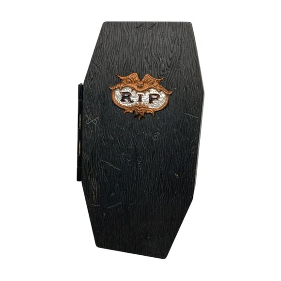 WWF WWE Undertaker 1998 Jacks Pacific Wrestl Coffin Casket Match Collectible RIP - Picture 11 of 11